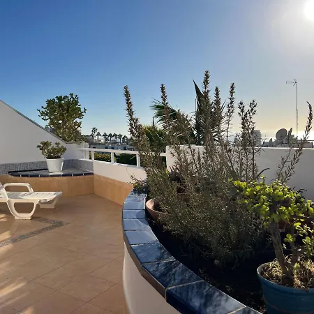 Lovely Sunny Διαμέρισμα *