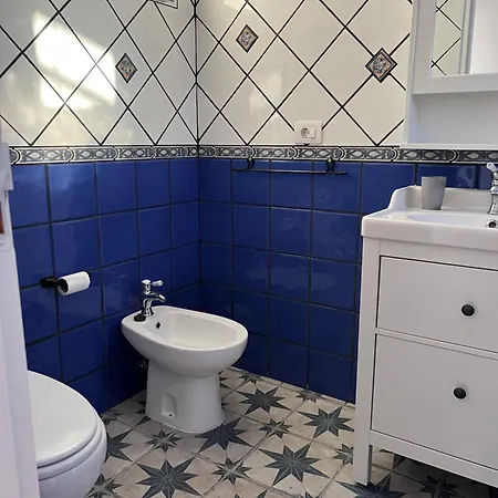 Διαμέρισμα Lovely Sunny