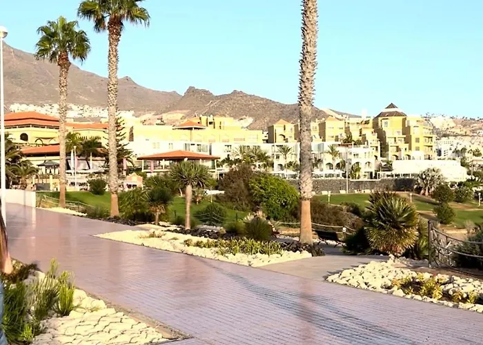 Lovely Sunny Apartament