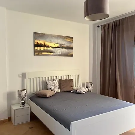 Апартаменты Lovely Sunny Адехе