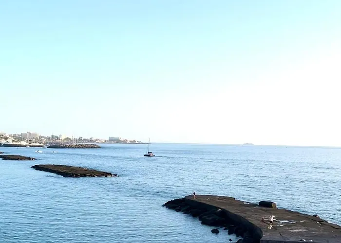 Lovely Sunny Apartment *